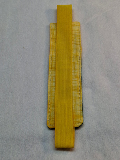 Penholder/Bookmark - Yellow/Green Design - Yellow Elastic