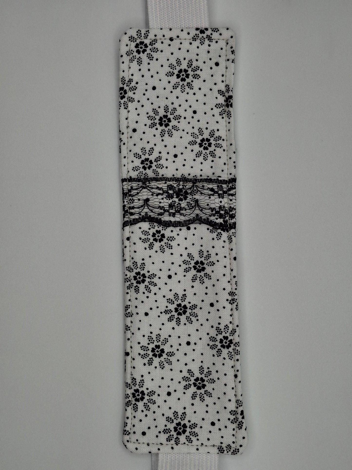 Penholder/Bookmark - White/Black Floral Burst - White Elastic