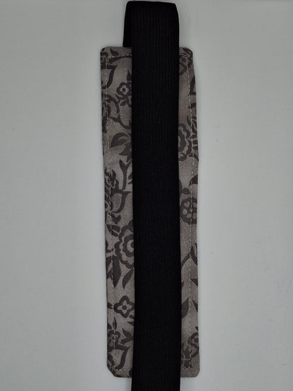 Penholder/Bookmark - Gray Floral Tone - Black Elastic