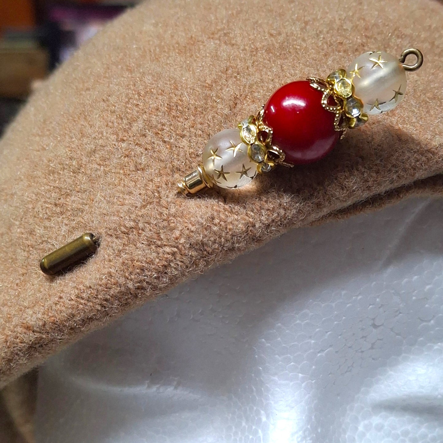 Scarlett Sphere 'n Gold Stars